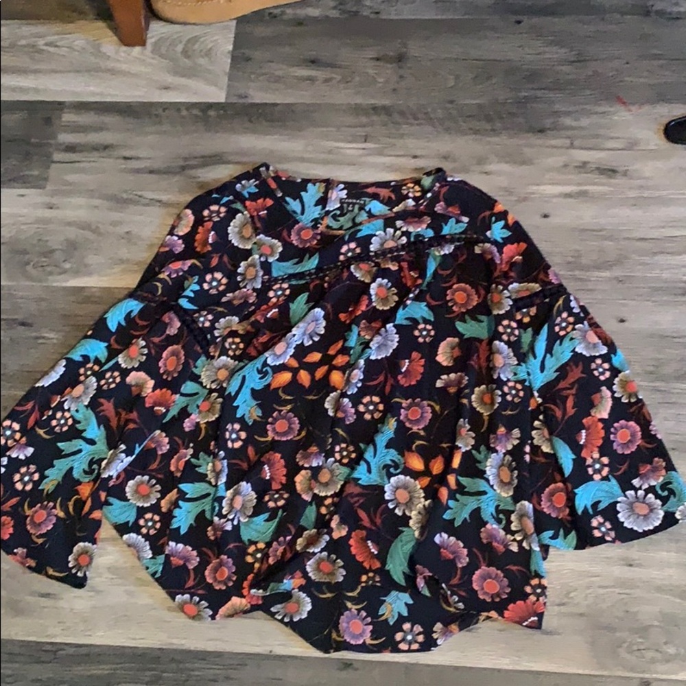 Pattern blouse